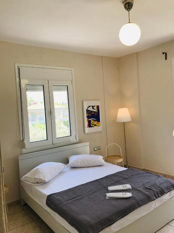 Ferienwohnung Dimeli 1 Plaka Exterior foto